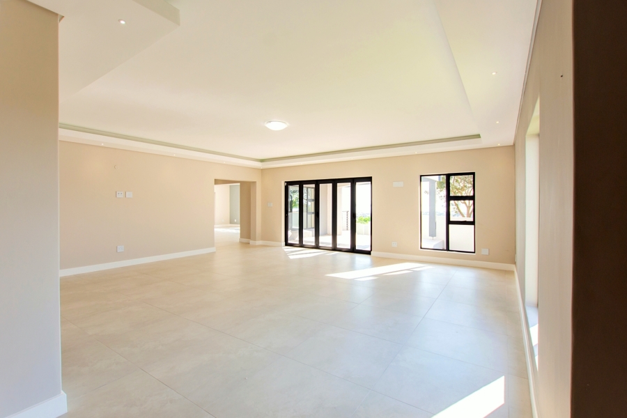 5 Bedroom Property for Sale in Myburgh Park Western Cape